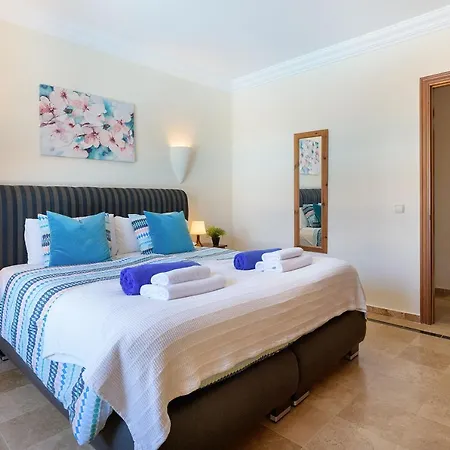 Hipoclub Villas, Aguamarina 11 普拉亚布兰卡